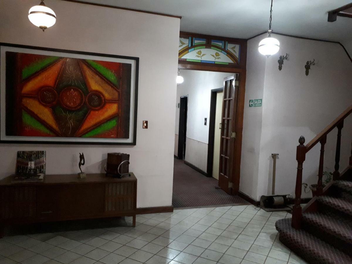 Hotel Alcazar Вилья-Мария Экстерьер фото