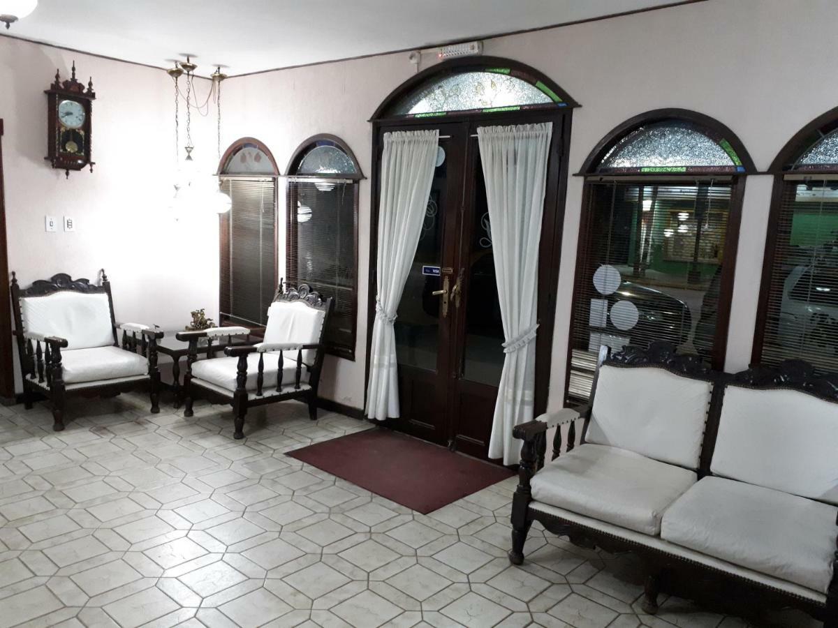 Hotel Alcazar Вилья-Мария Экстерьер фото